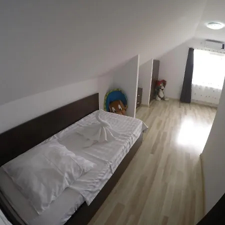 Casa Eriana Gasthuis 3*